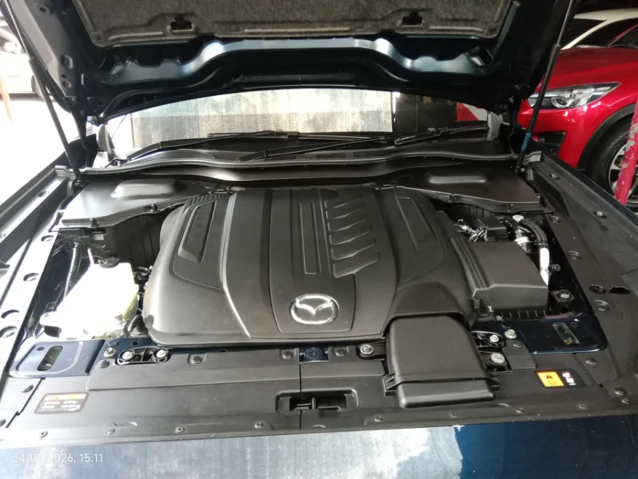 Foto Mobil Bekas Mesin Mazda CX-60 3.3 Elite tahun 2023
