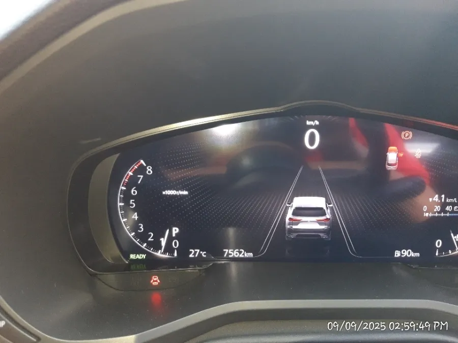 Foto Mobil Bekas Odometer Mazda CX-60 3.3 Elite tahun 2023