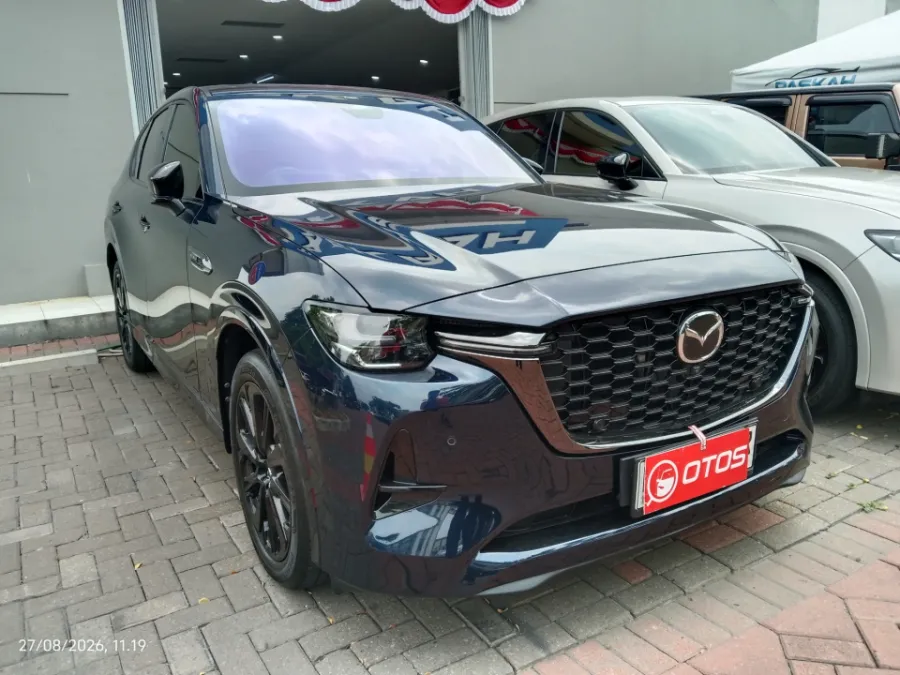 Foto Mobil Bekas Kanan Depan Mazda CX-60 3.3 Kuro tahun 2023