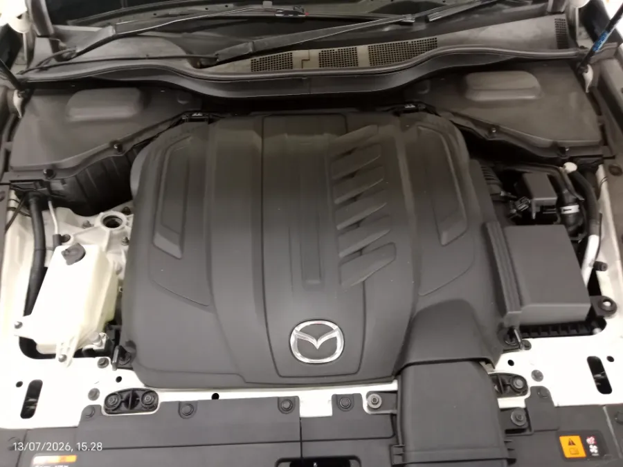 Foto Mobil Bekas Mesin Mazda CX-60 3.3 Kuro tahun 2023
