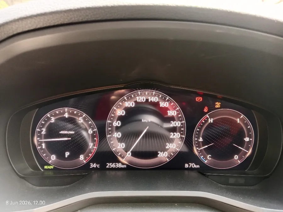 Foto Mobil Bekas Odometer Mazda CX-60 3.3 Kuro tahun 2023