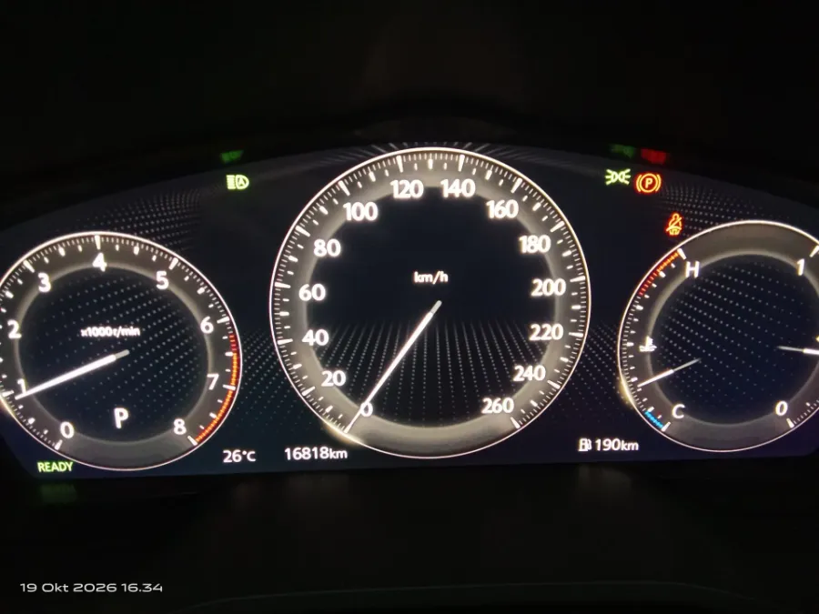 Foto Mobil Bekas Odometer Mazda CX-60 3.3 Kuro tahun 2023