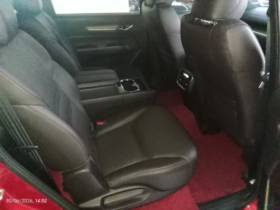 Foto Mobil Bekas Kabin Belakang Mazda CX-8 2.5 tahun 2022