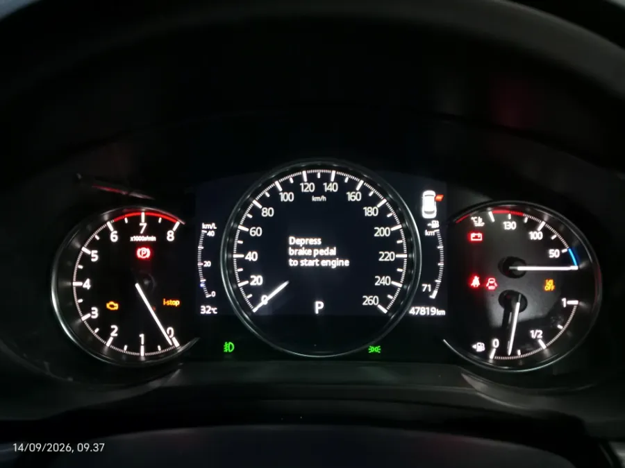 Foto Mobil Bekas Odometer Mazda CX-8 2.5 tahun 2022
