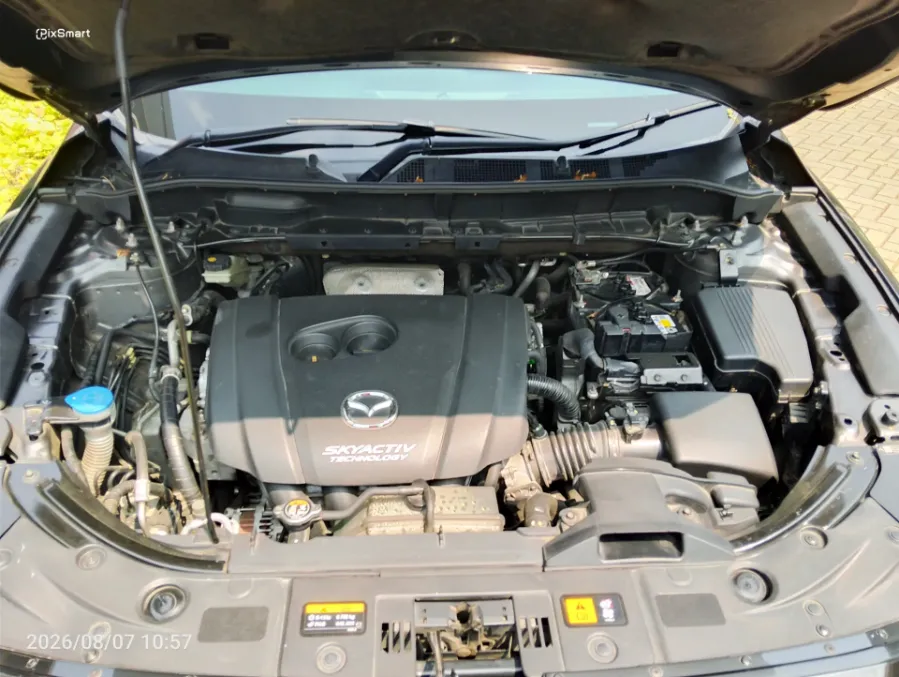 Foto Mobil Bekas Mesin Mazda CX-8 2.5 Skyactive-G Elite tahun 2022