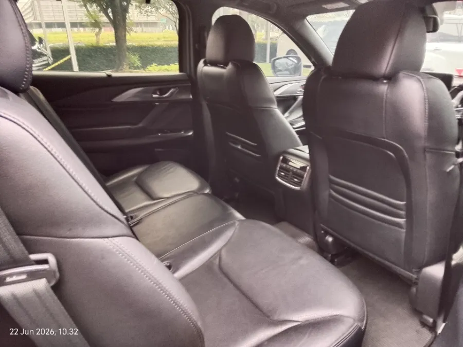 Foto Mobil Bekas Kabin Belakang Mazda CX-9 2.5 tahun 2018