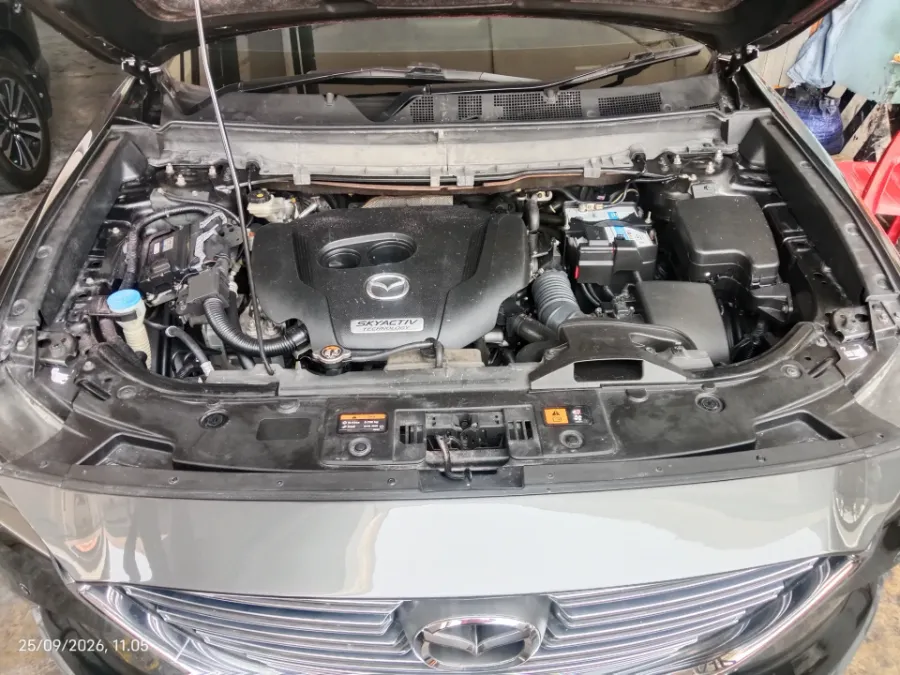 Foto Mobil Bekas Mesin Mazda CX-9 2.5 tahun 2019