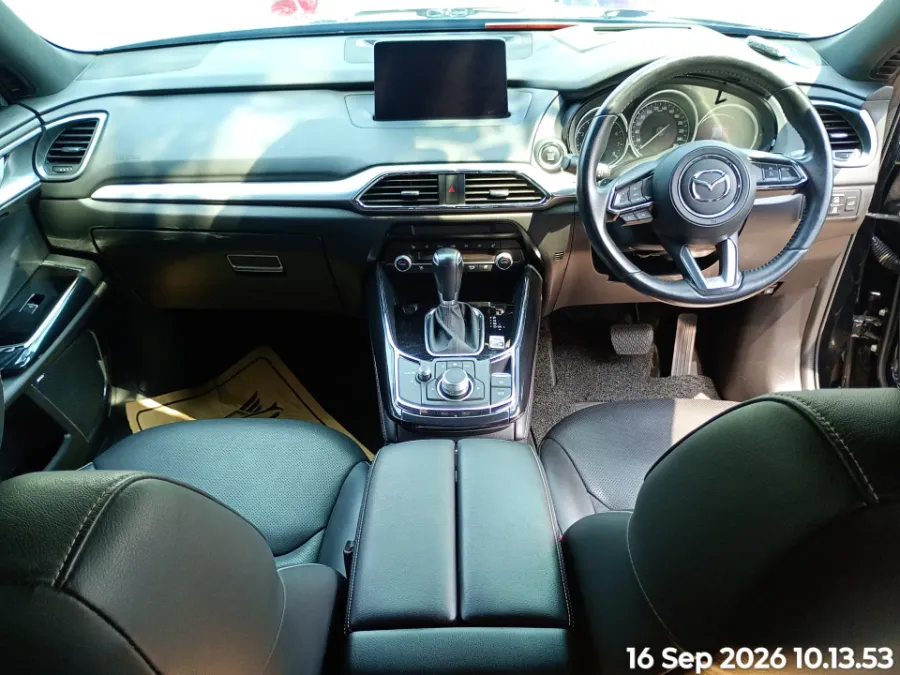 Foto Mobil Bekas Dashboard Mazda CX-9 2.5 tahun 2021