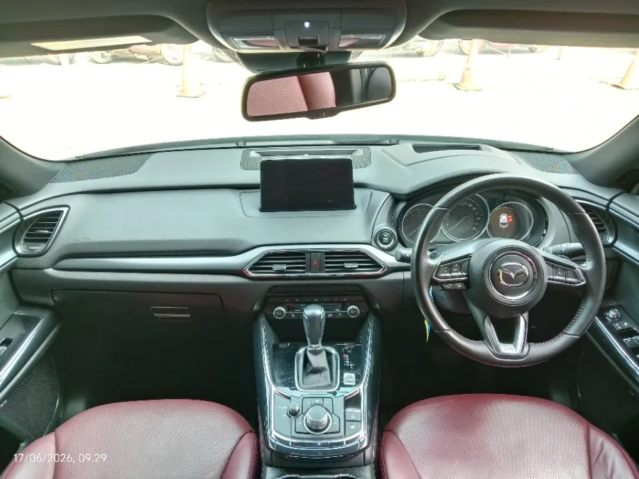 Foto Mobil Bekas Dashboard Mazda CX-9 2.5 tahun 2021
