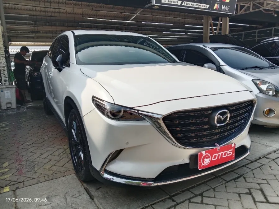 Foto Mobil Bekas Kanan Depan Mazda CX-9 2.5 tahun 2021