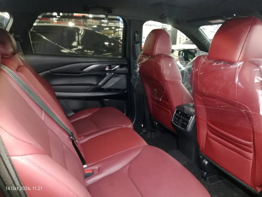 Foto Mobil Bekas Kabin Belakang Mazda CX-9 2.5 tahun 2022