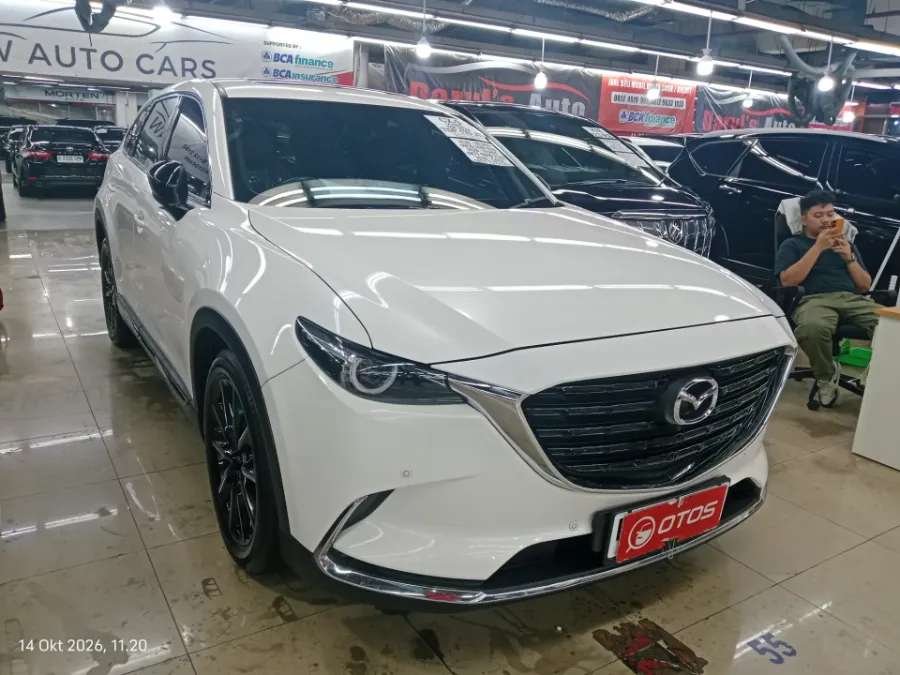 Foto Mobil Bekas Kanan Depan Mazda CX-9 2.5 tahun 2022