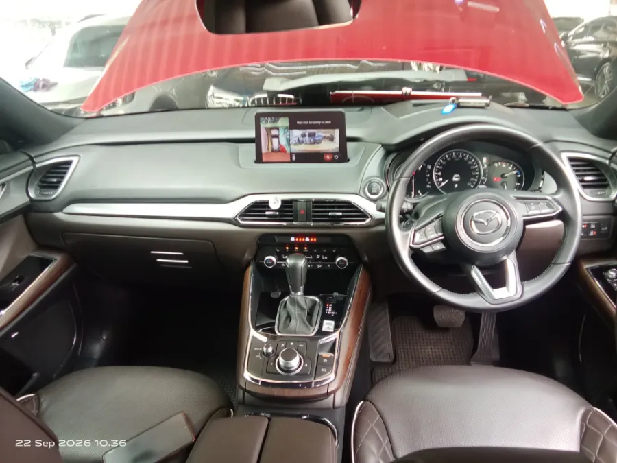 Foto Mobil Bekas Dashboard Mazda CX-9 2.5 tahun 2023