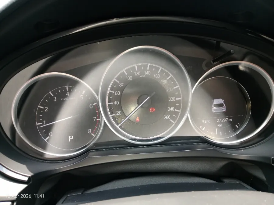 Foto Mobil Bekas Odometer Mazda CX-9 2.5 Skyactiv-G tahun 2022