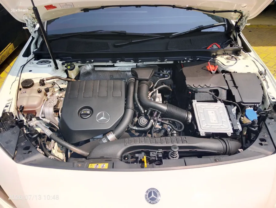 Foto Mobil Bekas Mesin Mercedes-Benz A200 1.3 tahun 2021