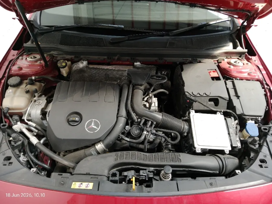Foto Mobil Bekas Mesin Mercedes-Benz A200 1.3 tahun 2021