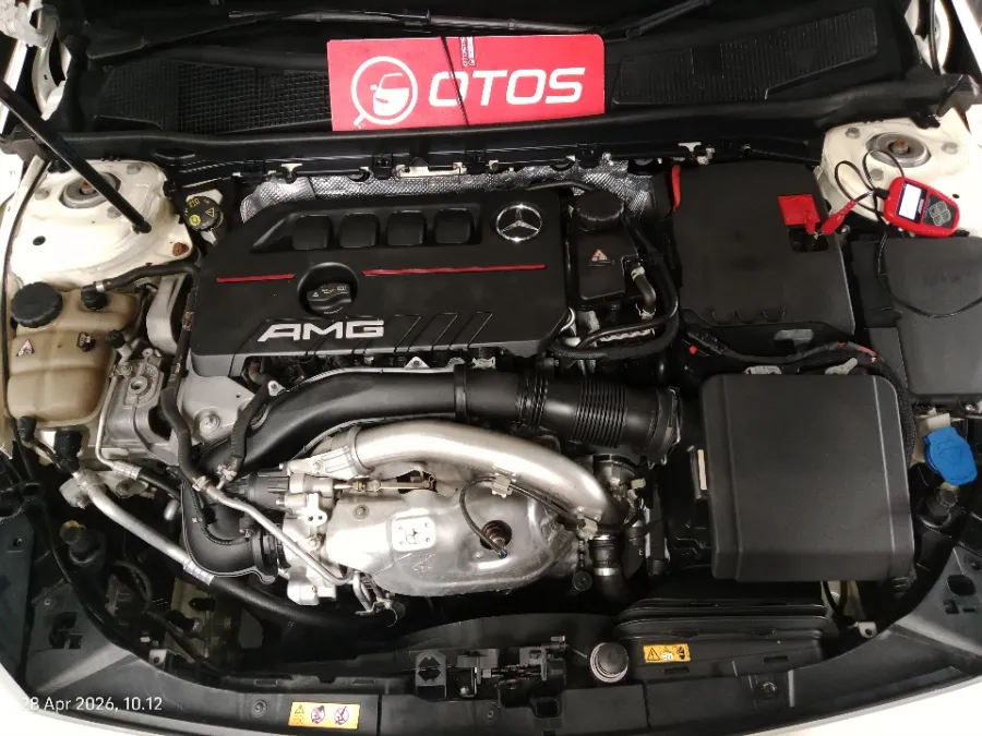 Foto Mobil Bekas Mesin Mercedes-Benz A35 AMG 2.0 4MATIC tahun 2020
