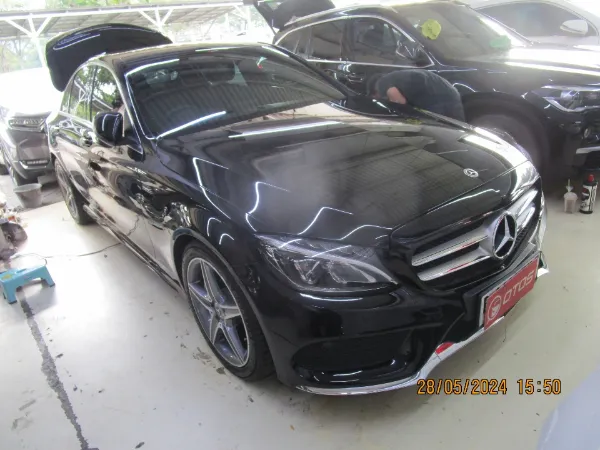 2018 Mercedes-Benz C200 2.0