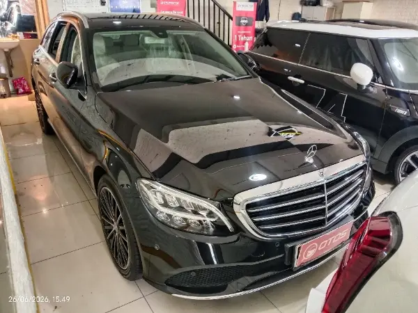 2019 Mercedes-Benz C200 2.0 S205