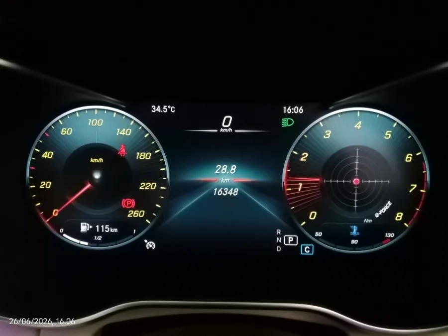 Foto Mobil Bekas Odometer Mercedes-Benz C200 2.0 S205 tahun 2019