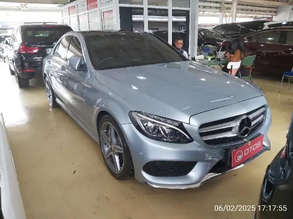2016 Mercedes-Benz C250 2.0