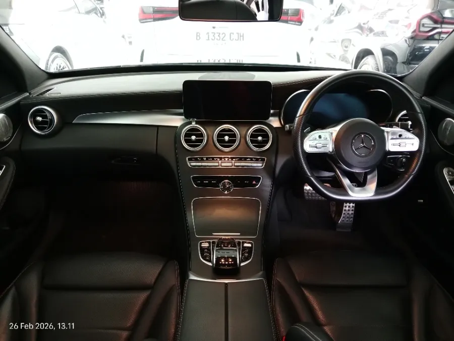 Foto Mobil Bekas Dashboard Mercedes-Benz C300 2.0 tahun 2019