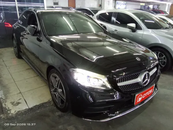 2019 Mercedes-Benz C300 2.0