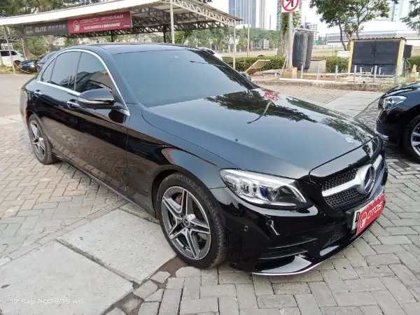 2019 Mercedes-Benz C300 2.0