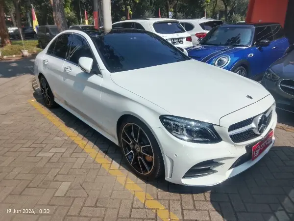 2020 Mercedes-Benz C300 2.0