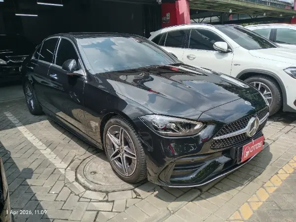 2023 Mercedes-Benz C300 2.0 AMG