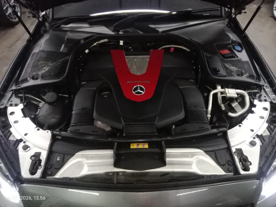 Foto Mobil Bekas Mesin Mercedes-Benz C43 3.0 tahun 2017