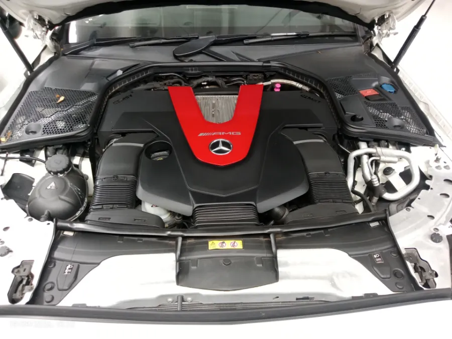 Foto Mobil Bekas Mesin Mercedes-Benz C43 3.0 tahun 2019