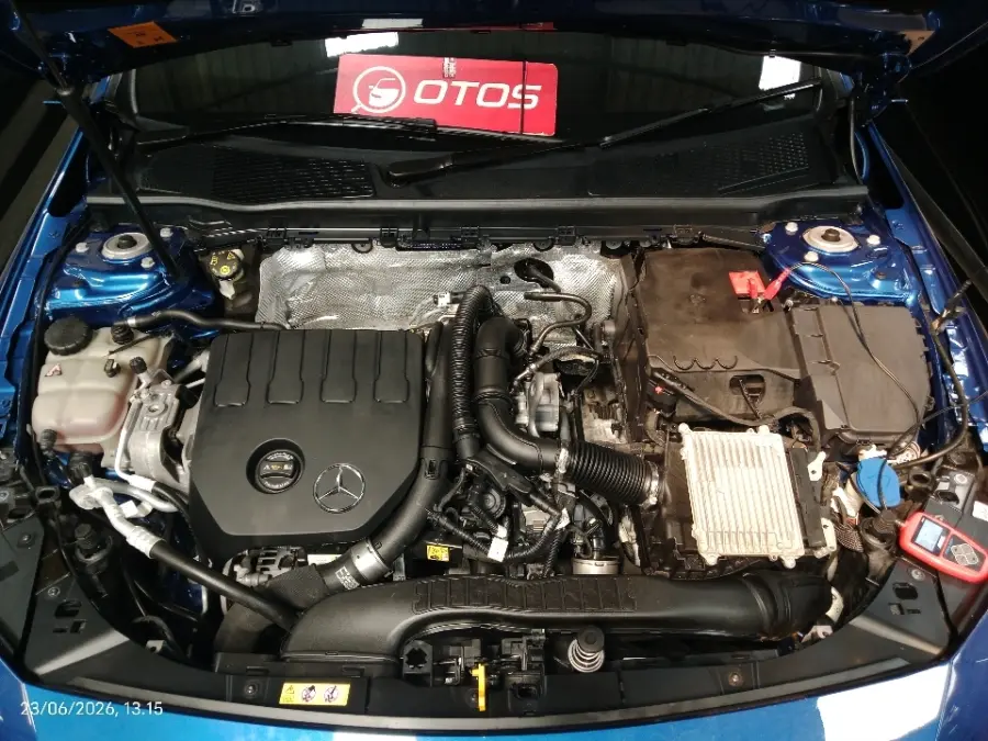 Foto Mobil Bekas Mesin Mercedes-Benz CLA200 1.3 AMG Line tahun 2023