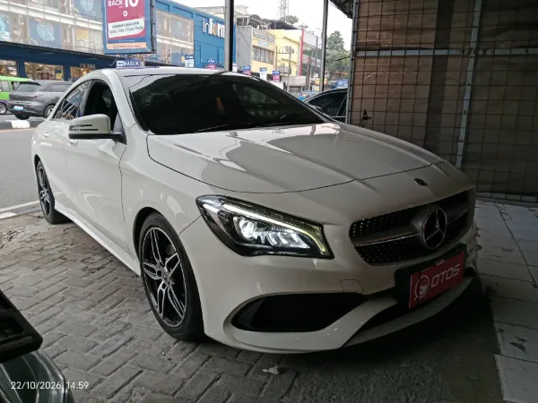 2017 Mercedes-Benz CLA200 1.6
