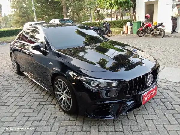 2022 Mercedes-Benz CLA45 2.0 AMG - Foto 1 dari 6