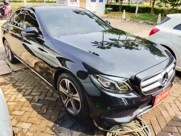 2018 Mercedes-Benz E200 2.0
