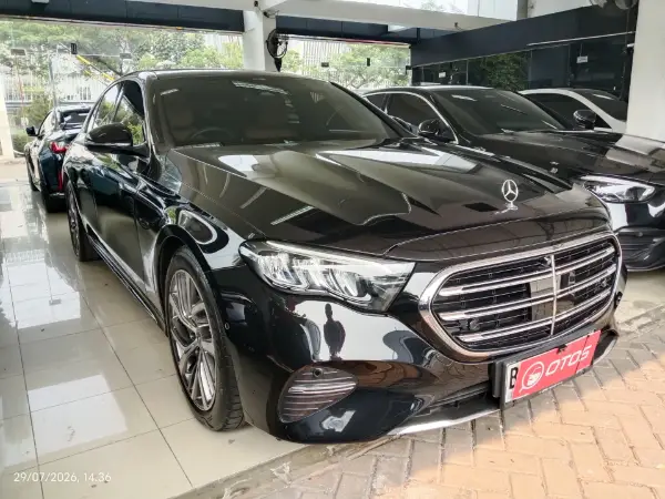 2024 Mercedes-Benz E200 2.0