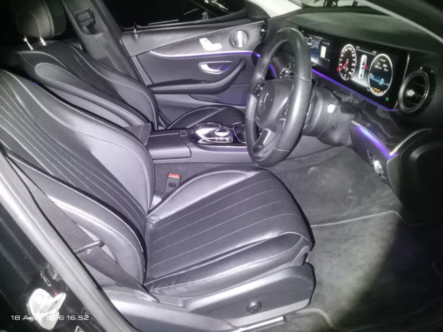 Foto Mobil Bekas Kabin Depan Mercedes-Benz E300 2.0 tahun 2016