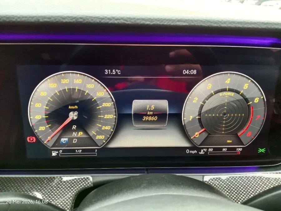 Foto Mobil Bekas Odometer Mercedes-Benz E300 2.0 Coupe AMG Line tahun 2018