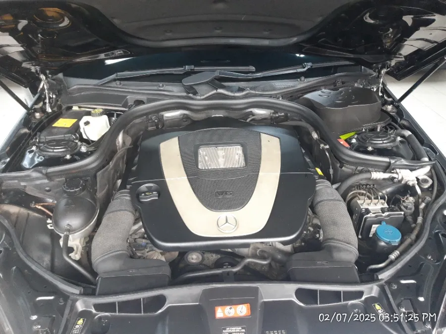 Foto Mobil Bekas Mesin Mercedes-Benz E300 3.0 tahun 2011
