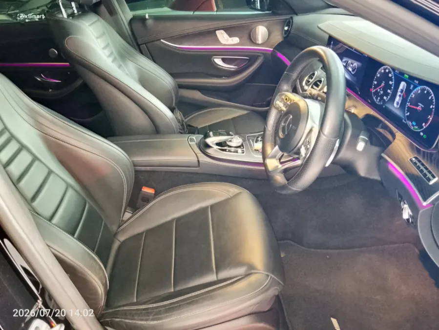 Foto Mobil Bekas Kabin Depan Mercedes-Benz E350 2.0 tahun 2019
