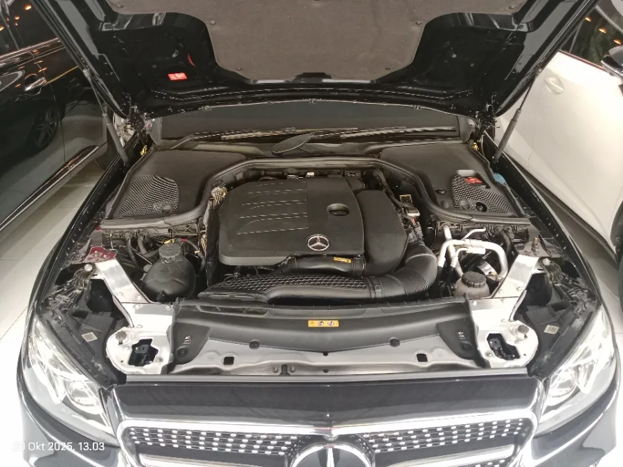 Foto Mobil Bekas Mesin Mercedes-Benz E350 2.0 tahun 2019