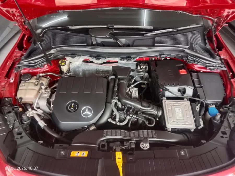 Foto Mobil Bekas Mesin Mercedes-Benz GLA200 1.3 tahun 2021