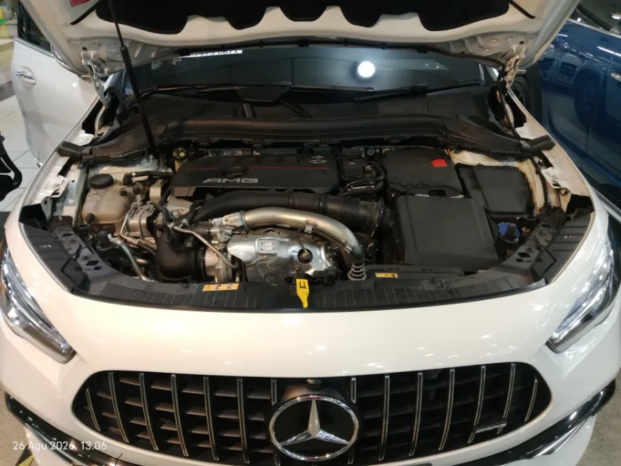 Foto Mobil Bekas Mesin Mercedes-Benz GLA35 AMG 2.0 4Matic tahun 2023