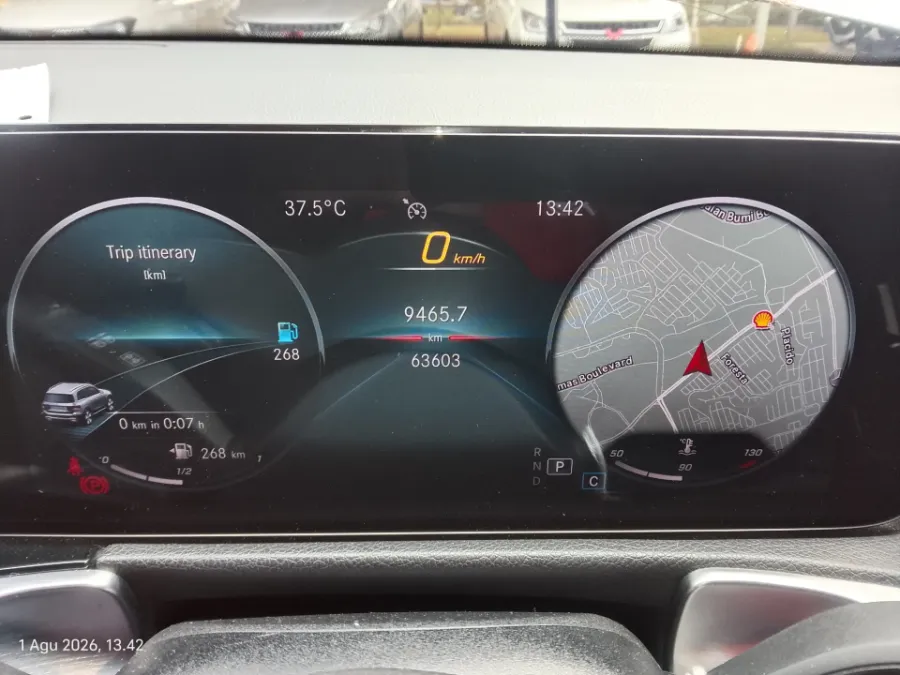 Foto Mobil Bekas Odometer Mercedes-Benz GLB200 1.3 Progressive Line Wagon tahun 2021