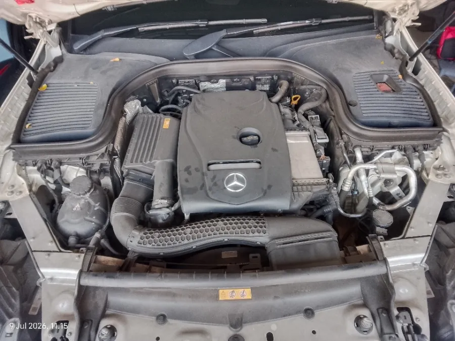 Foto Mobil Bekas Mesin Mercedes-Benz GLC200 2.0 tahun 2019