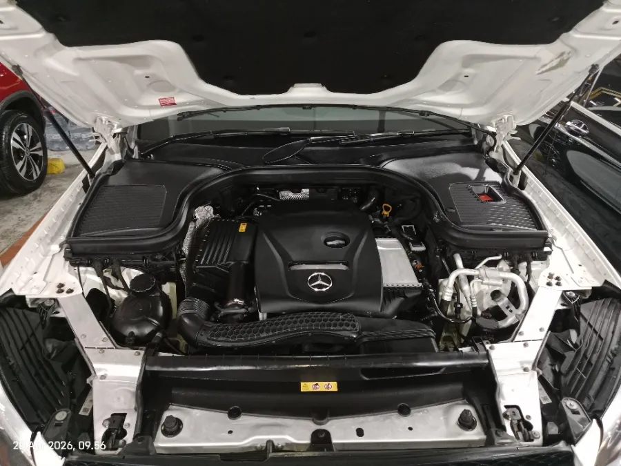 Foto Mobil Bekas Mesin Mercedes-Benz GLC200 2.0 tahun 2019