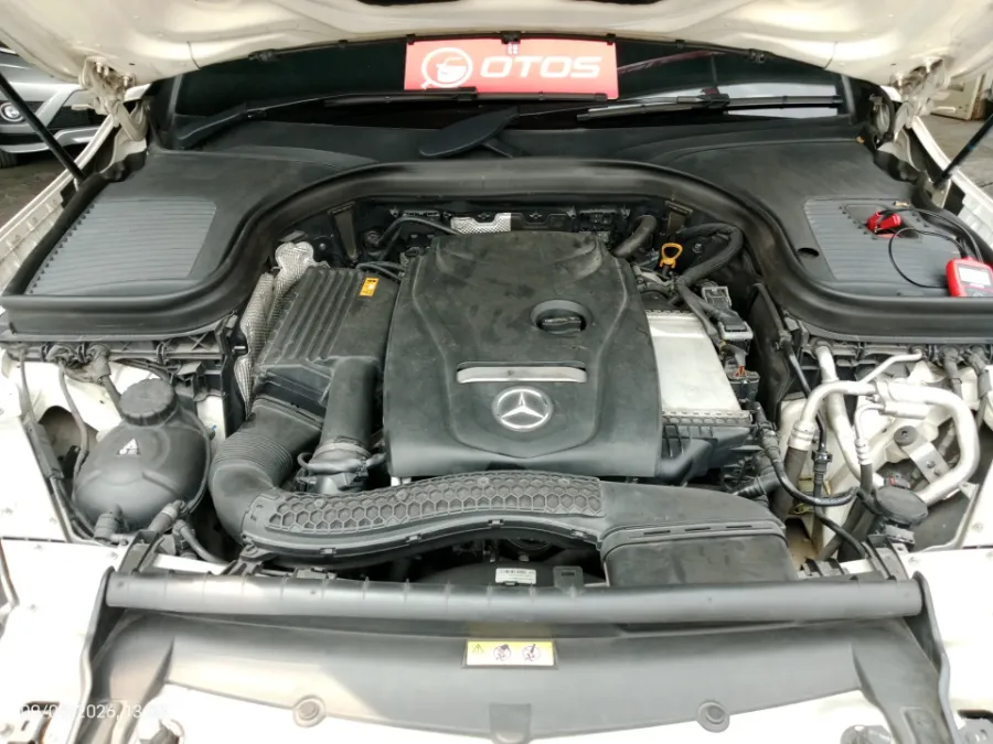 Foto Mobil Bekas Mesin Mercedes-Benz GLC200 2.0 tahun 2019