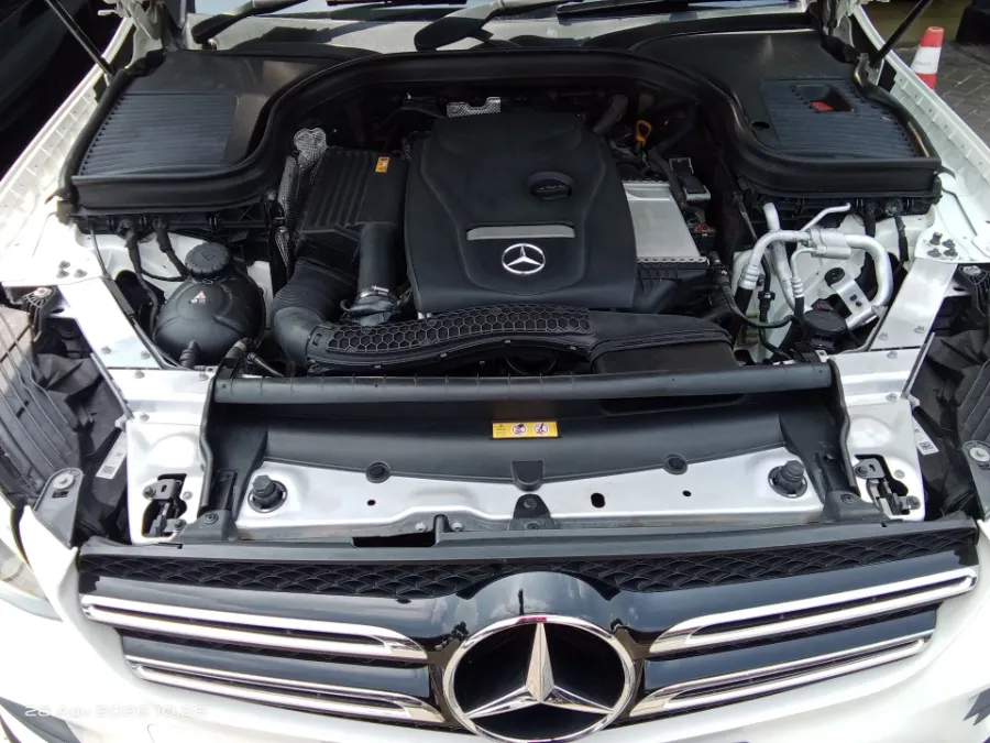 Foto Mobil Bekas Mesin Mercedes-Benz GLC200 2.0 tahun 2019