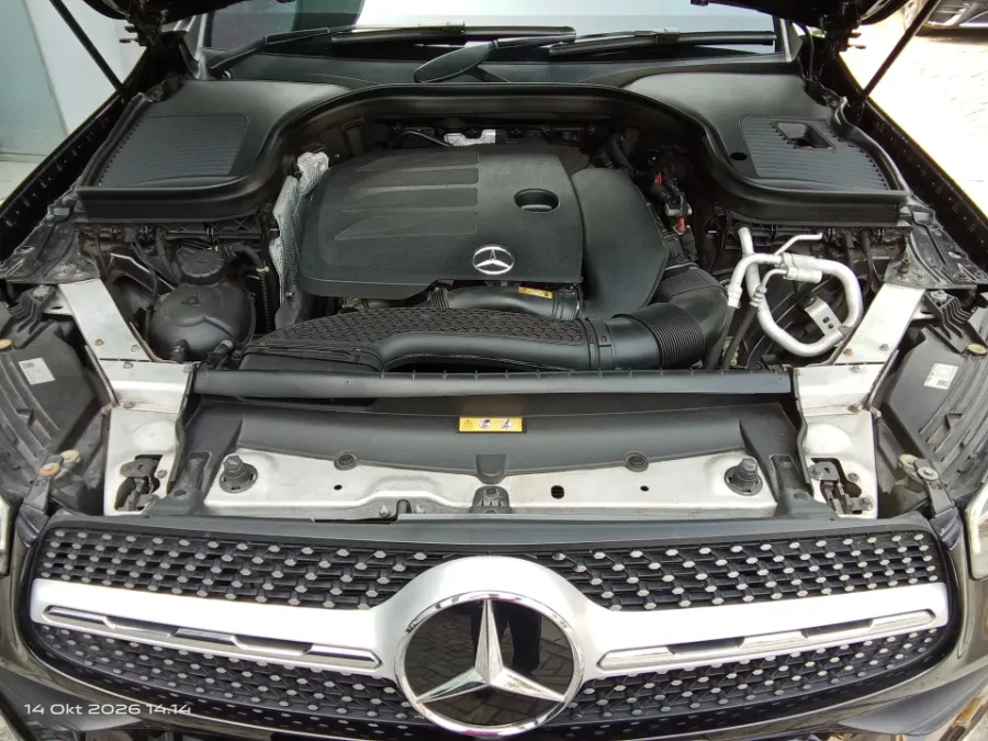 Foto Mobil Bekas Mesin Mercedes-Benz GLC200 2.0 tahun 2019